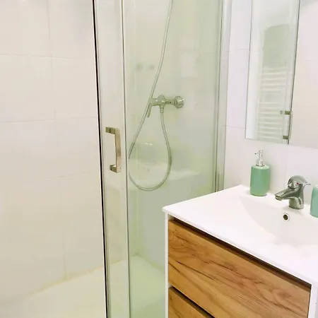 Apartment Cap D'agde Maison Mitoyenne T2 Piscine Parking Proche Village Naturiste *