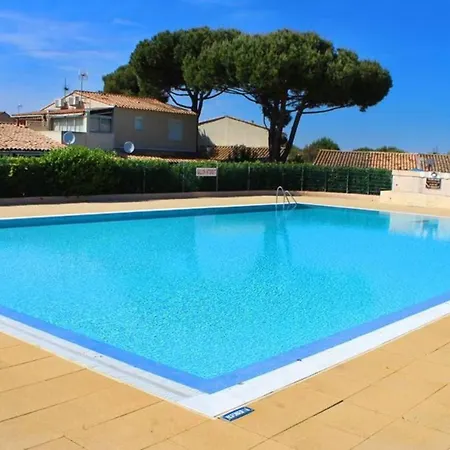 Apartment Cap D'agde Maison Mitoyenne T2 Piscine Parking Proche Village Naturiste